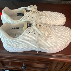 Size 8.5 Nobulls